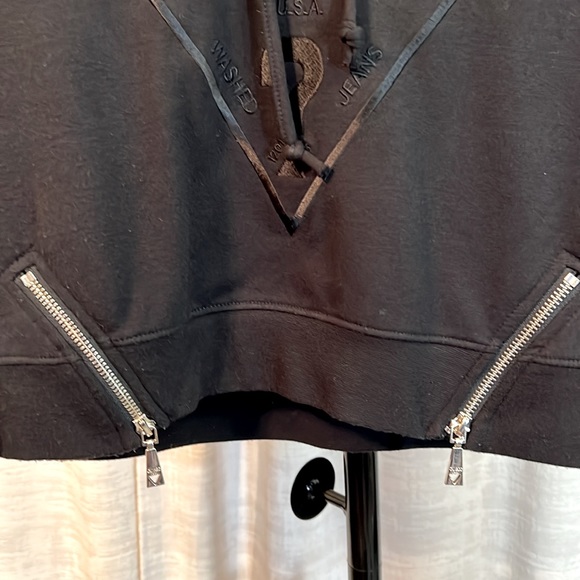 Guess Los Angelos Size L EUC Black Crop Hood Sweatshirt Sequined Sleeves (0213) - Picture 8 of 12